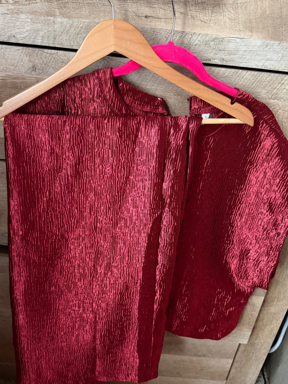 NEW with tags- Glam Women's Red Metallic Textured 2 piece pants and top outfit